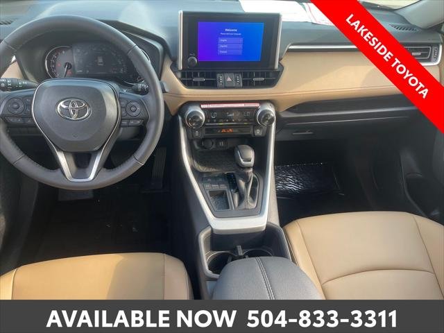 Certified Used 2025 RED MC. Toyota  image 23