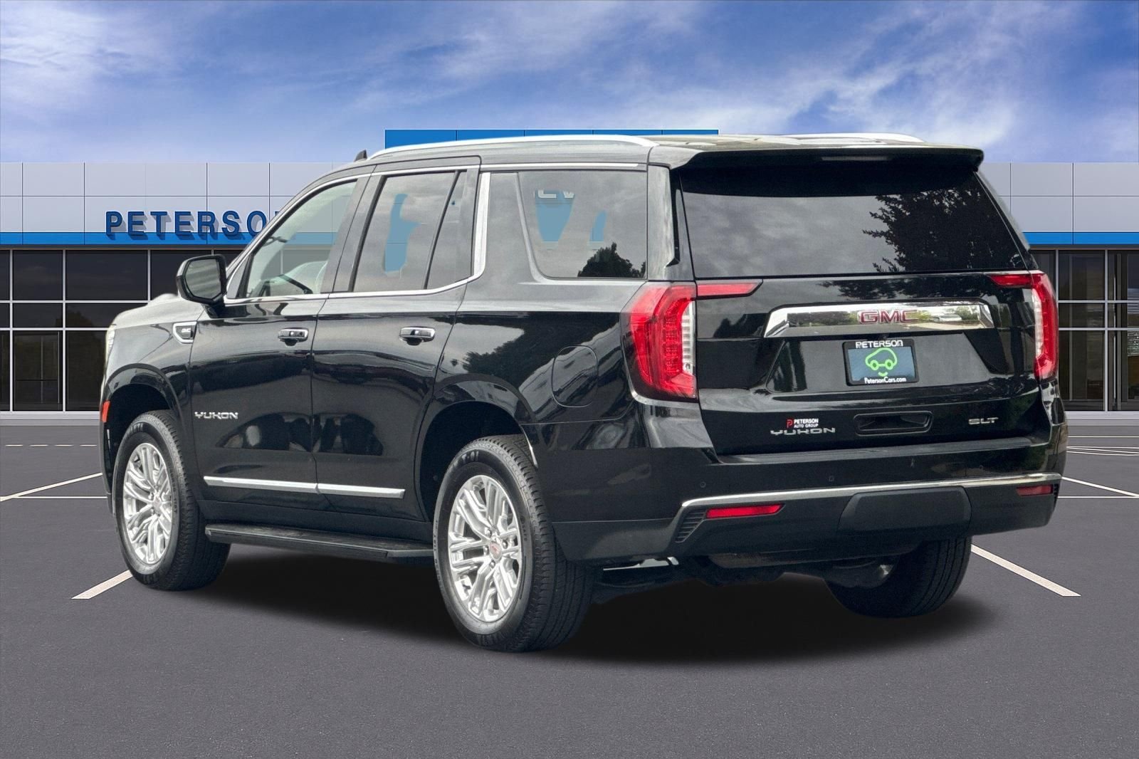 Used 2023 Black GMC SLT image 6