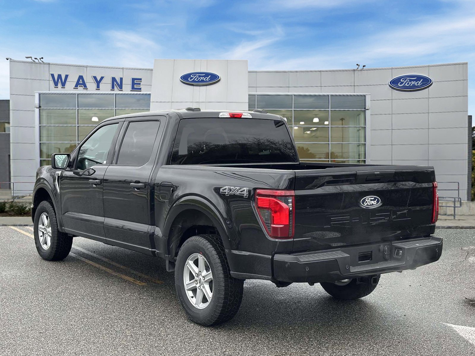 New 2026 Agate Black Metallic Ford XLT image 3