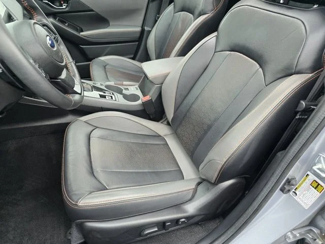 Used 2024 Ice Silver Metallic Subaru Limited image 24
