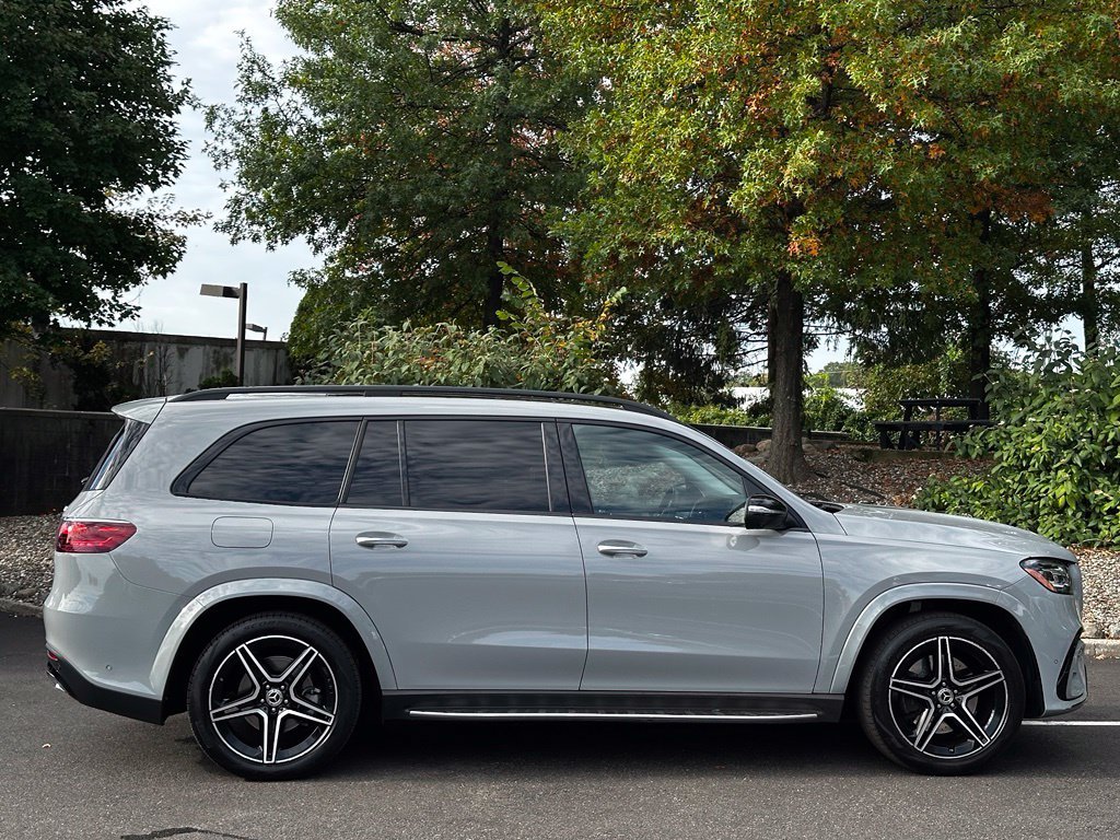 Certified Used 2024 White Mercedes-Benz GLS 450 image 3