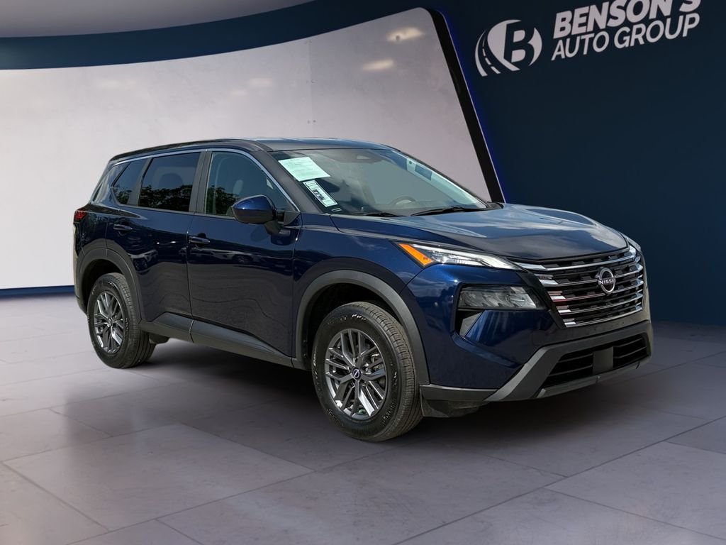 Used 2026 Blue Nissan SV image 7