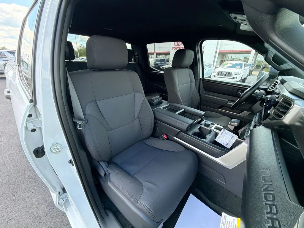 New 2026 Ice Cap Toyota  SR5 image 31