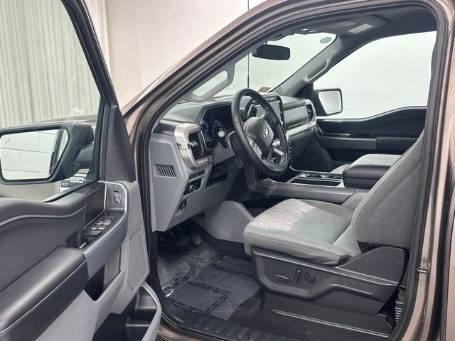 Used 2023 Stone Gray Metallic Ford XLT image 10