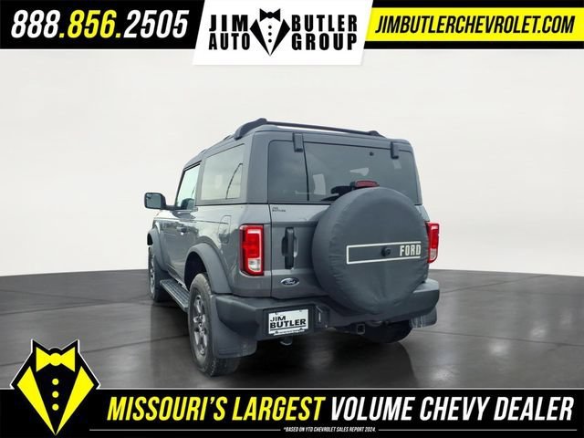 Used 2023  Ford Base image 2