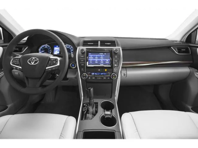 Used 2015 Blizzard Pearl Toyota XLE image 3