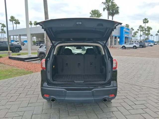 Used 2024 Black Subaru Onyx Edition image 6