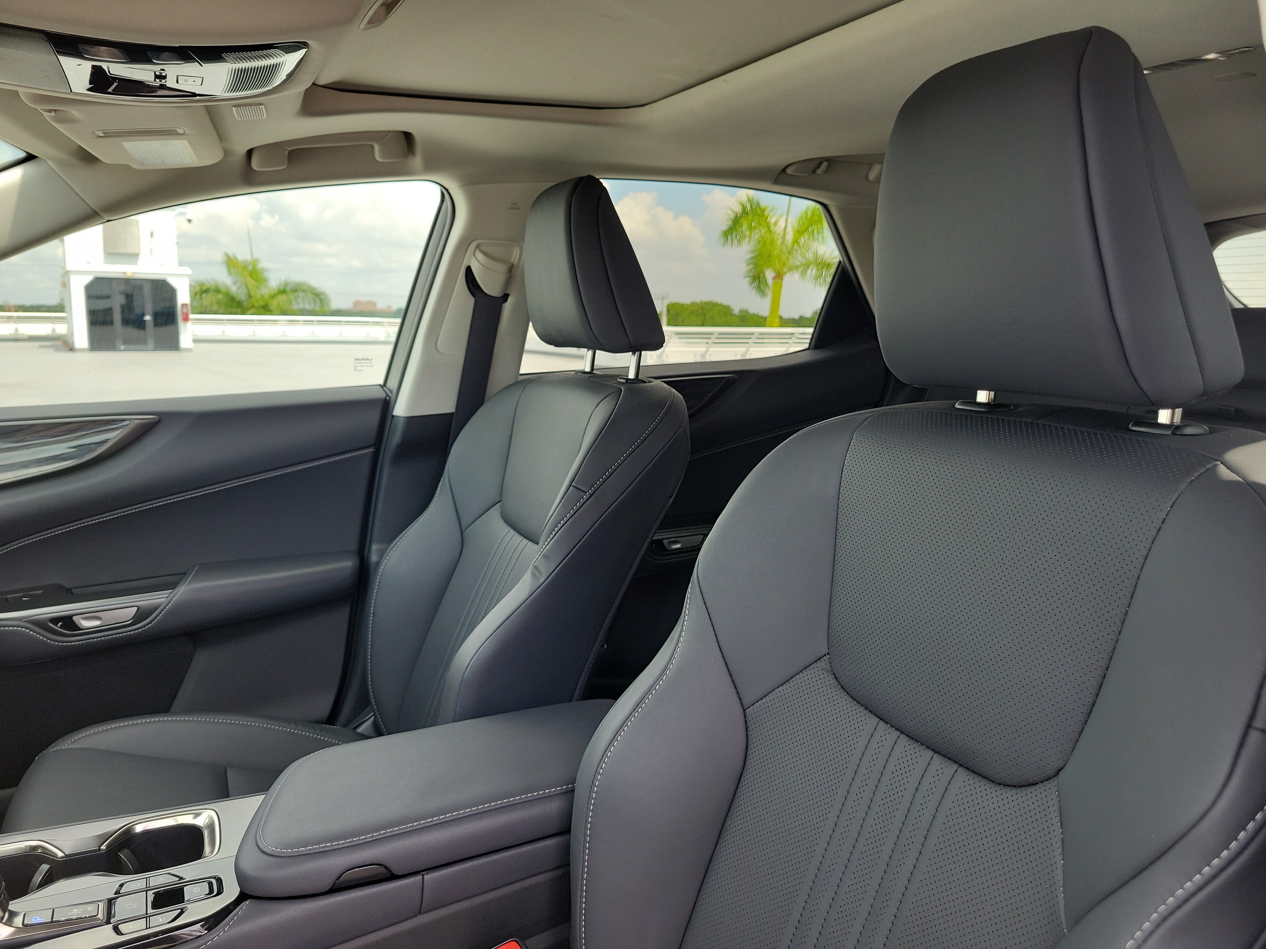Used 2026 Ultra White Lexus NX 350 Premium image 20
