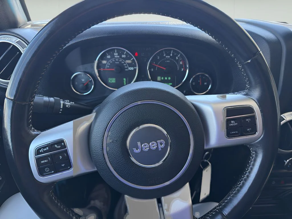Used 2017 Chief Jeep Chief image 13