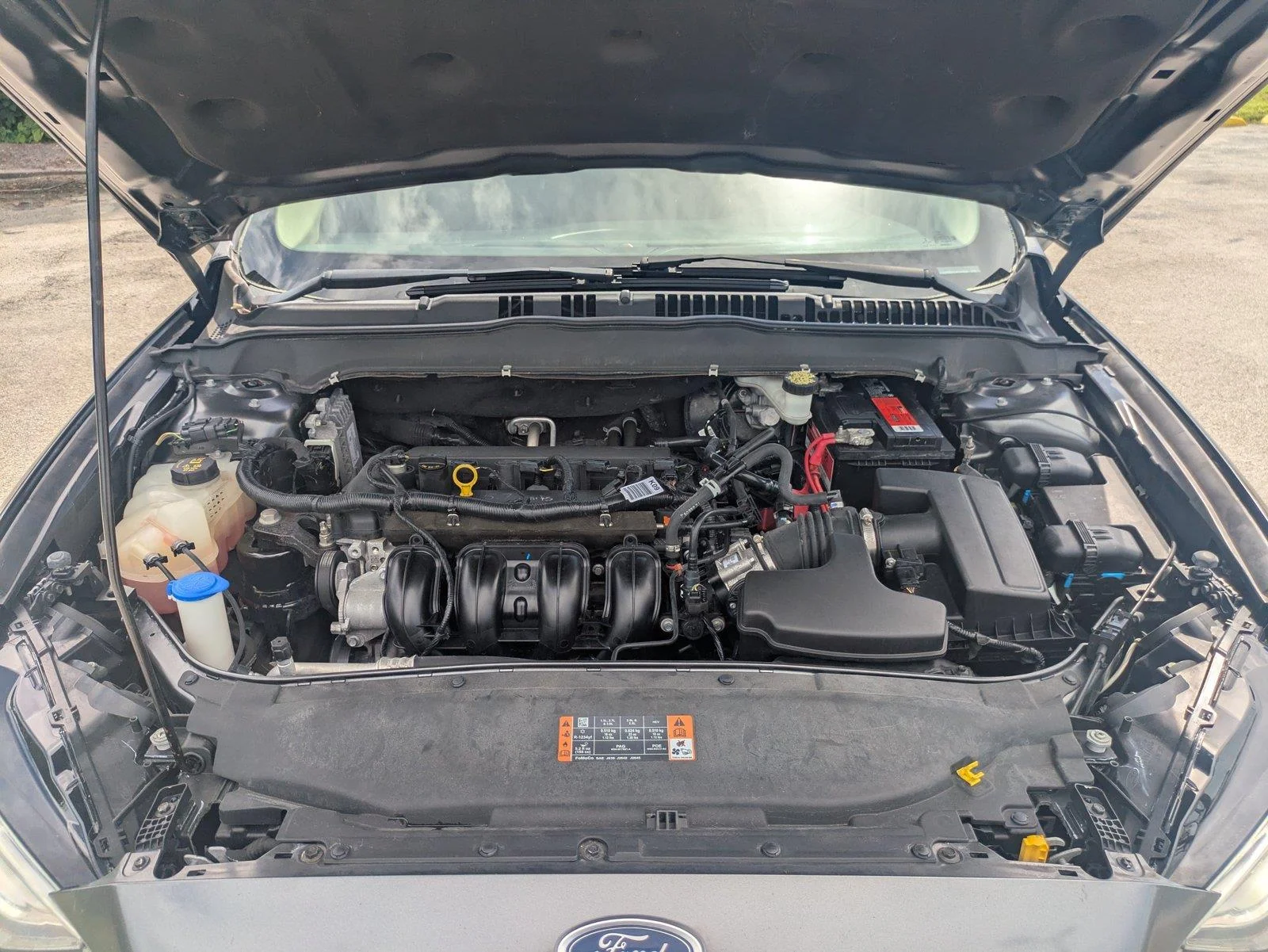 Used 2018 Gray Ford S image 33