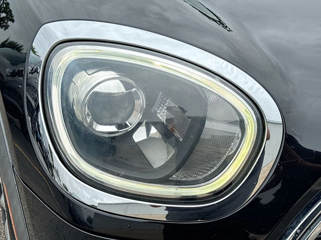 Used 2019 Black MINI Signature image 39