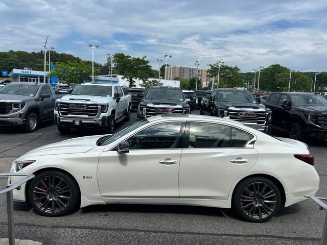 Used 2019 White INFINITI Red Sport 400 image 5