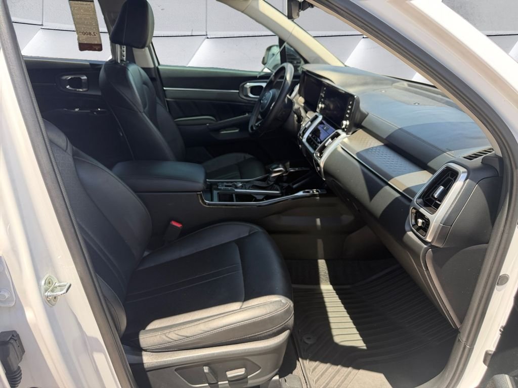 Used 2023 White Kia SX image 13