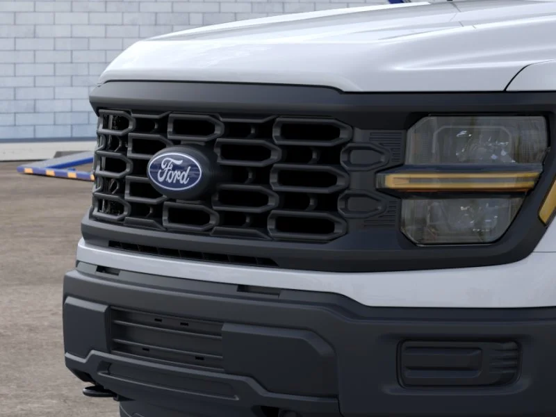 New 2026 Oxford White Ford XL image 17