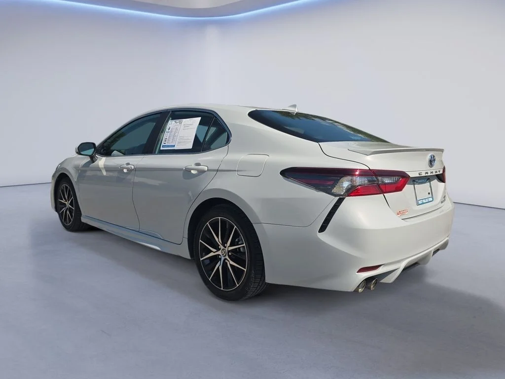 Used 2024 Ice Edge Toyota Hybrid SE image 3
