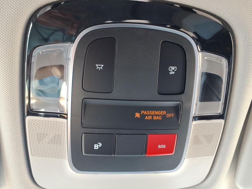 New 2026 Gray Hyundai SEL FWD image 23