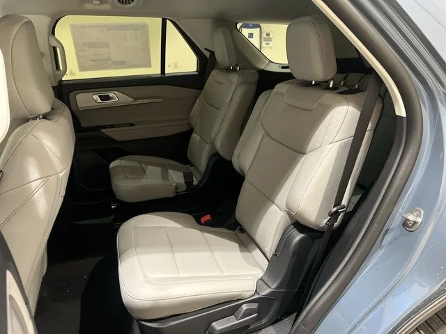 New 2026 Vapor Blue Metallic Ford Active image 54