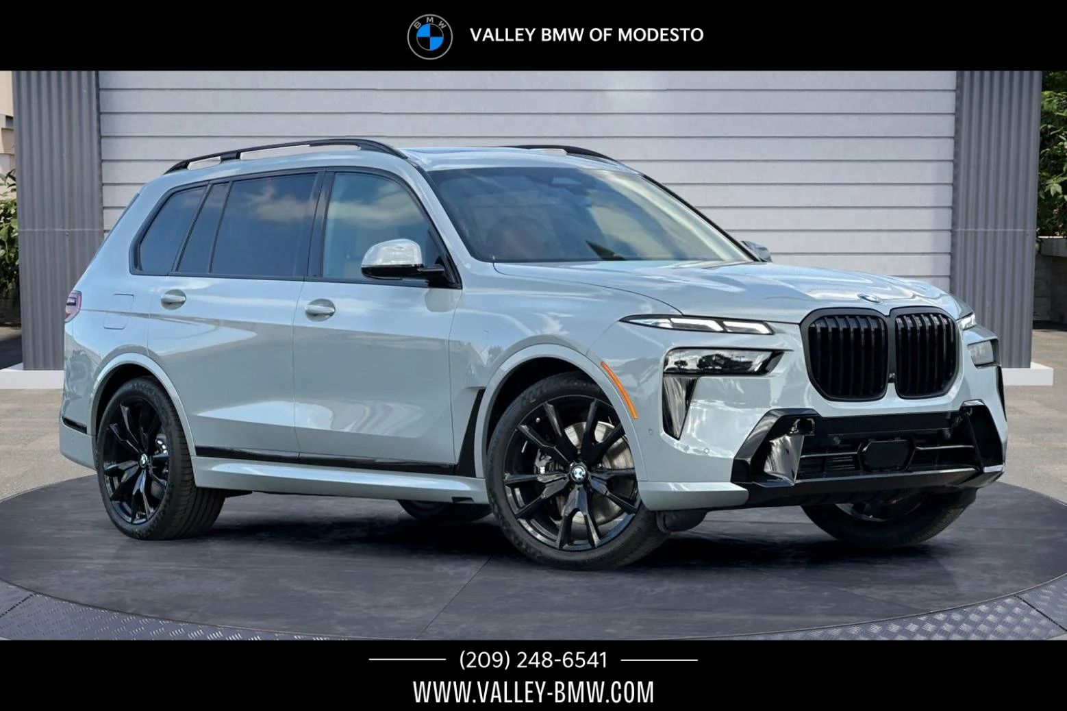 New 2027 Brooklyn Grey Metallic BMW xDrive40i image 1