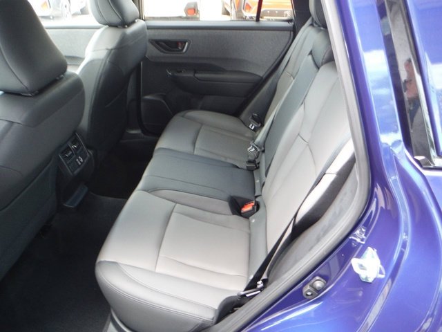 New 2026 CRYSTAL WHITE PEARL Subaru Premium image 36