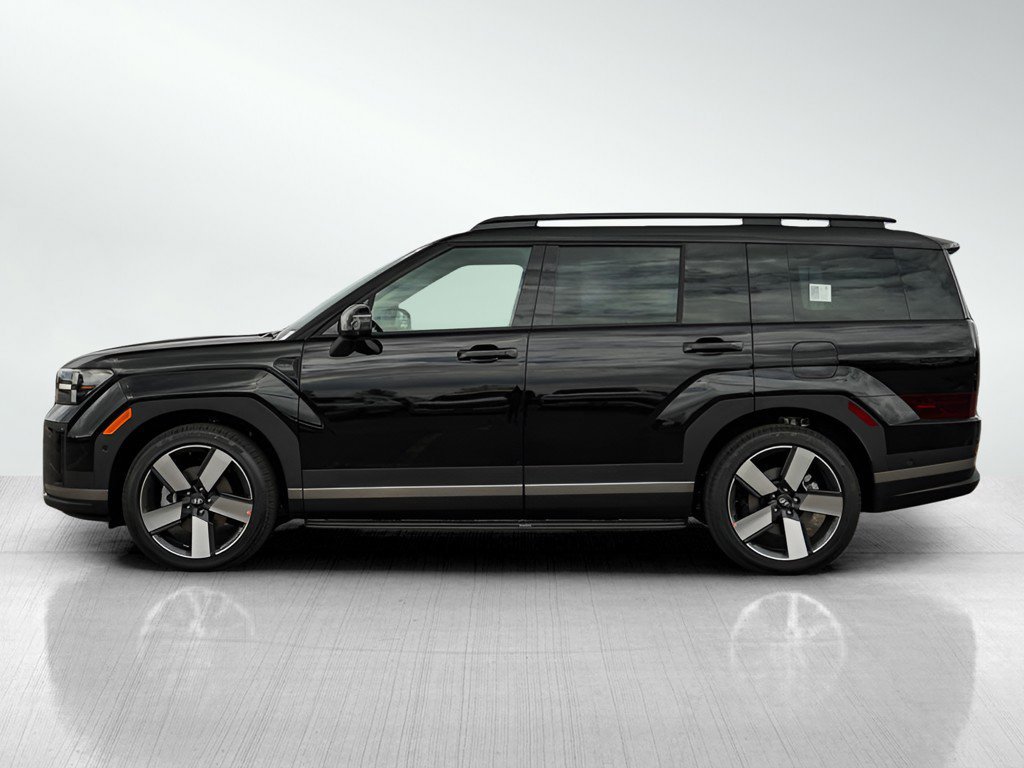 New 2026 Phantom Black Hyundai Limited 7P AWD image 4