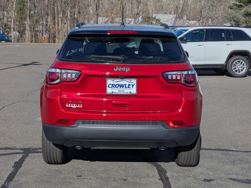 New 2026 Red Hot Pearlcoat Jeep Limited image 4