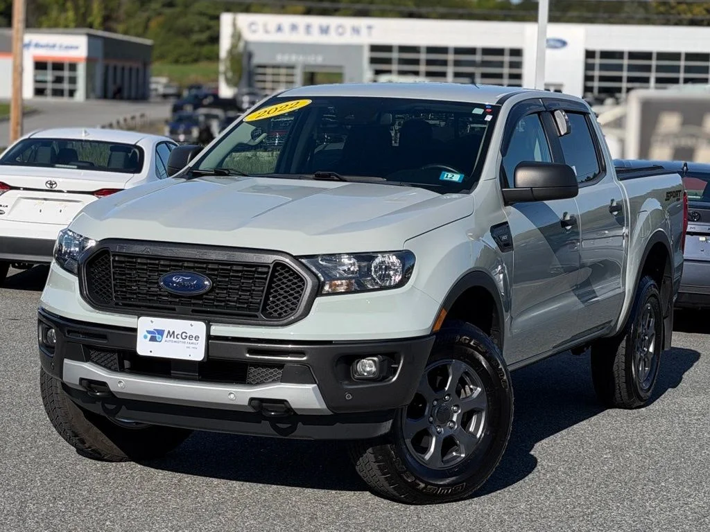 Used 2022 Green Ford XLT image 1