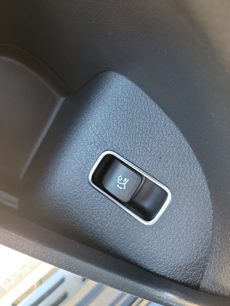 New 2026 Obsidian Black Metallic Mercedes-Benz GLE 450 image 21