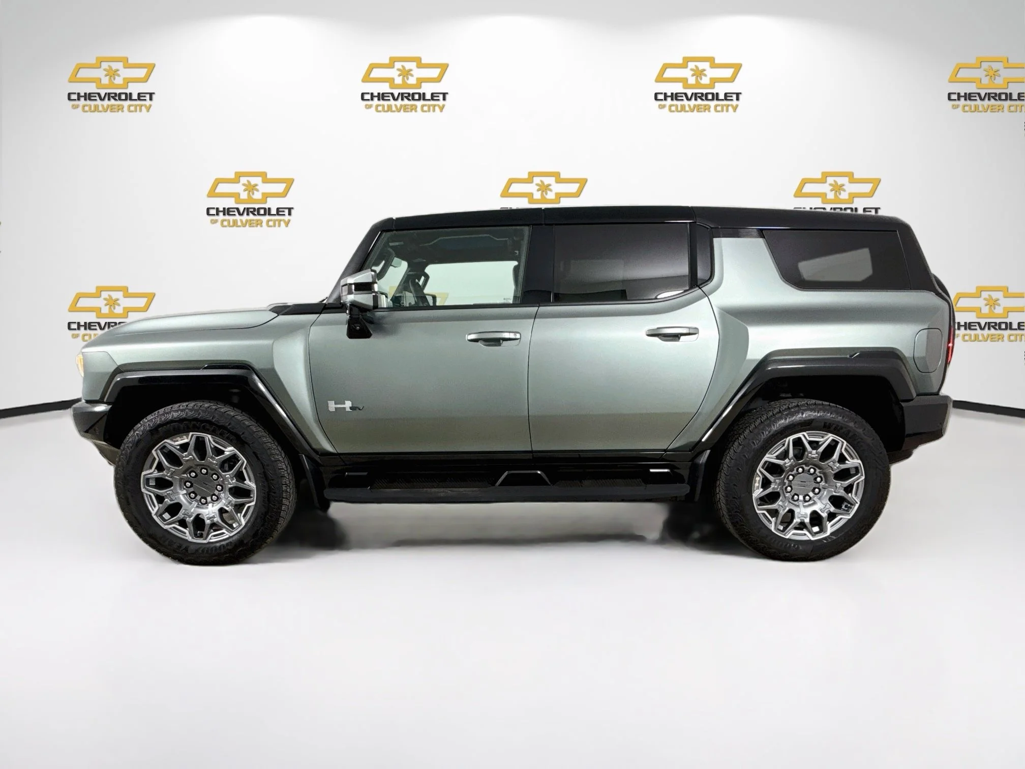 Used 2024 Moonshot Green Matte GMC 3X image 5