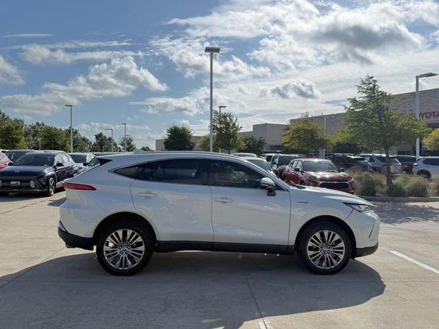 Certified Used 2021 BLIZZARD PEARL Toyota Limited image 7