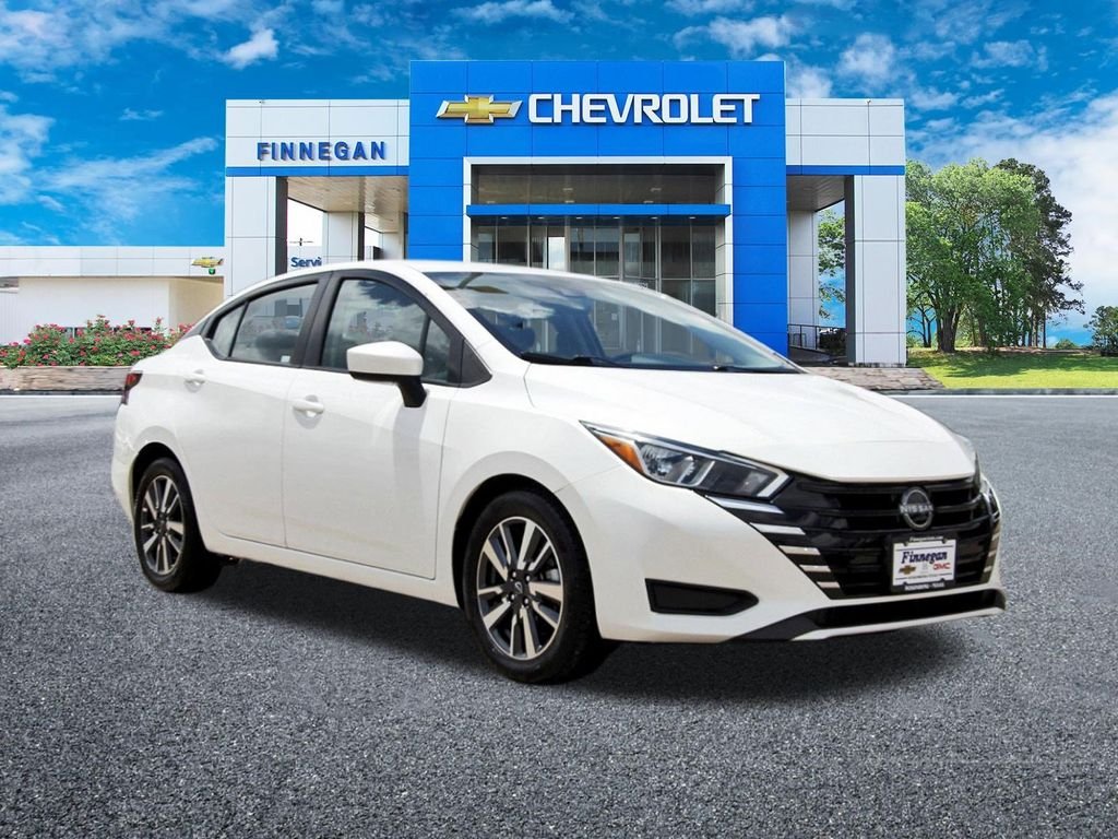 2024 Nissan Versa Sedan SV