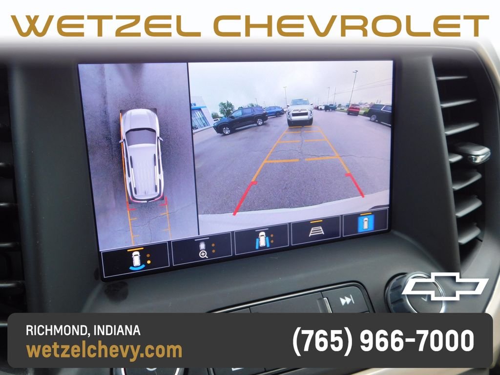 Used 2023 White GMC Denali image 45