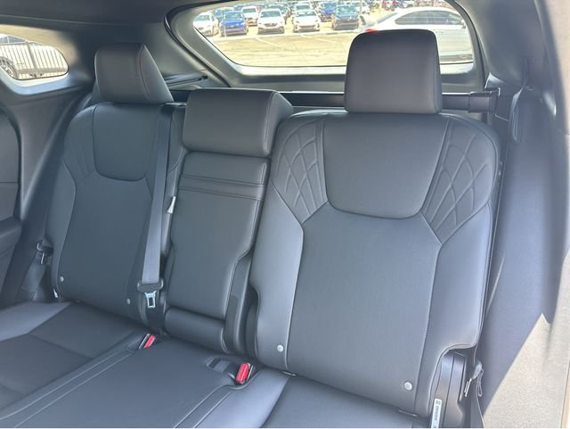 2026 Lexus RX 350 F-Sport - Photo 17