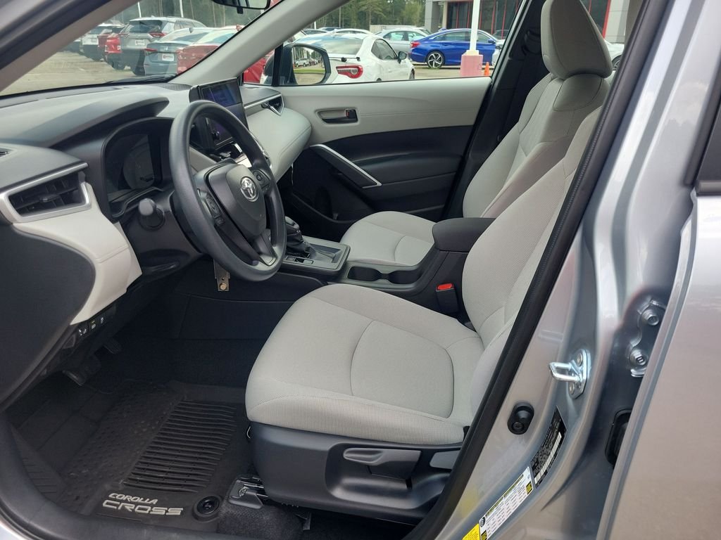 Used 2026 Silver Toyota L image 15