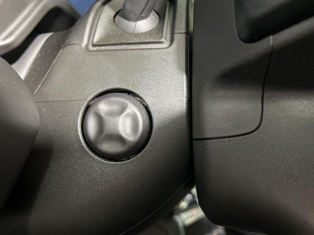 Used 2025 Onyx Black GMC Denali image 24