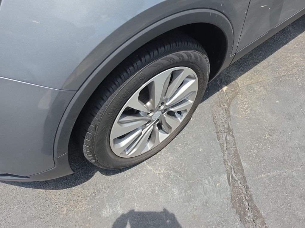 Used 2020 Gray Buick Preferred image 2
