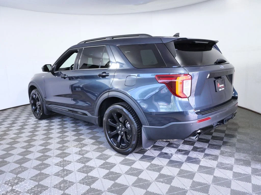 Used 2023 Blue Ford ST-Line image 6