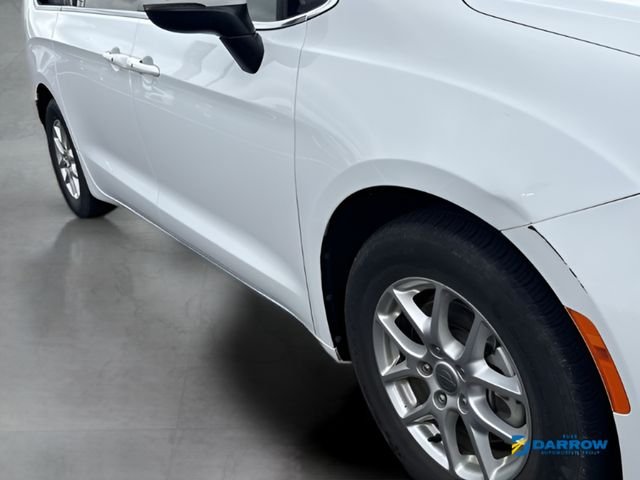 Used 2023 White Chrysler Touring L image 26