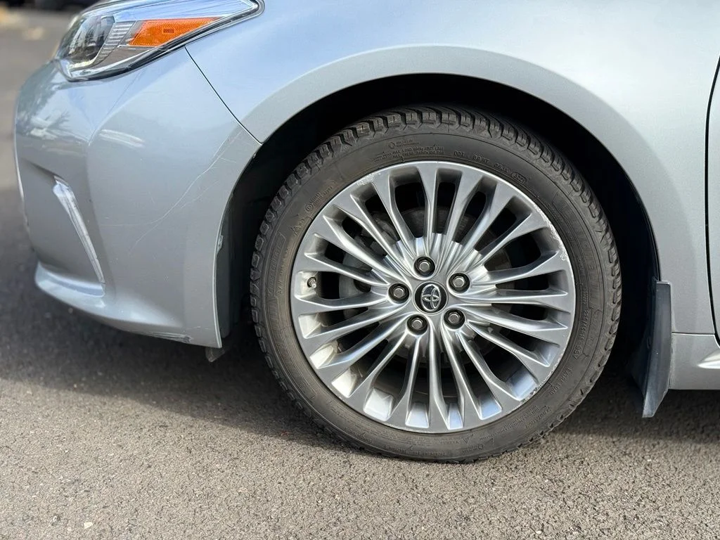 Used 2017 Celestial Silver Metallic Toyota Limited image 9