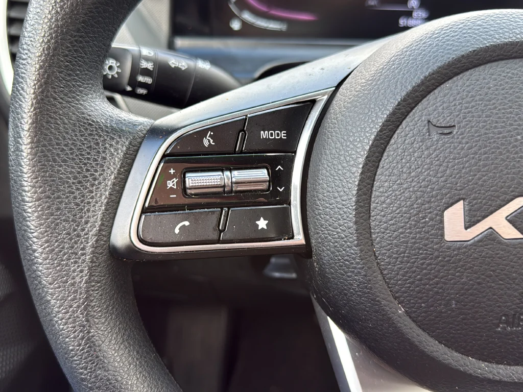 Certified Used 2024 Gray Kia LX image 31