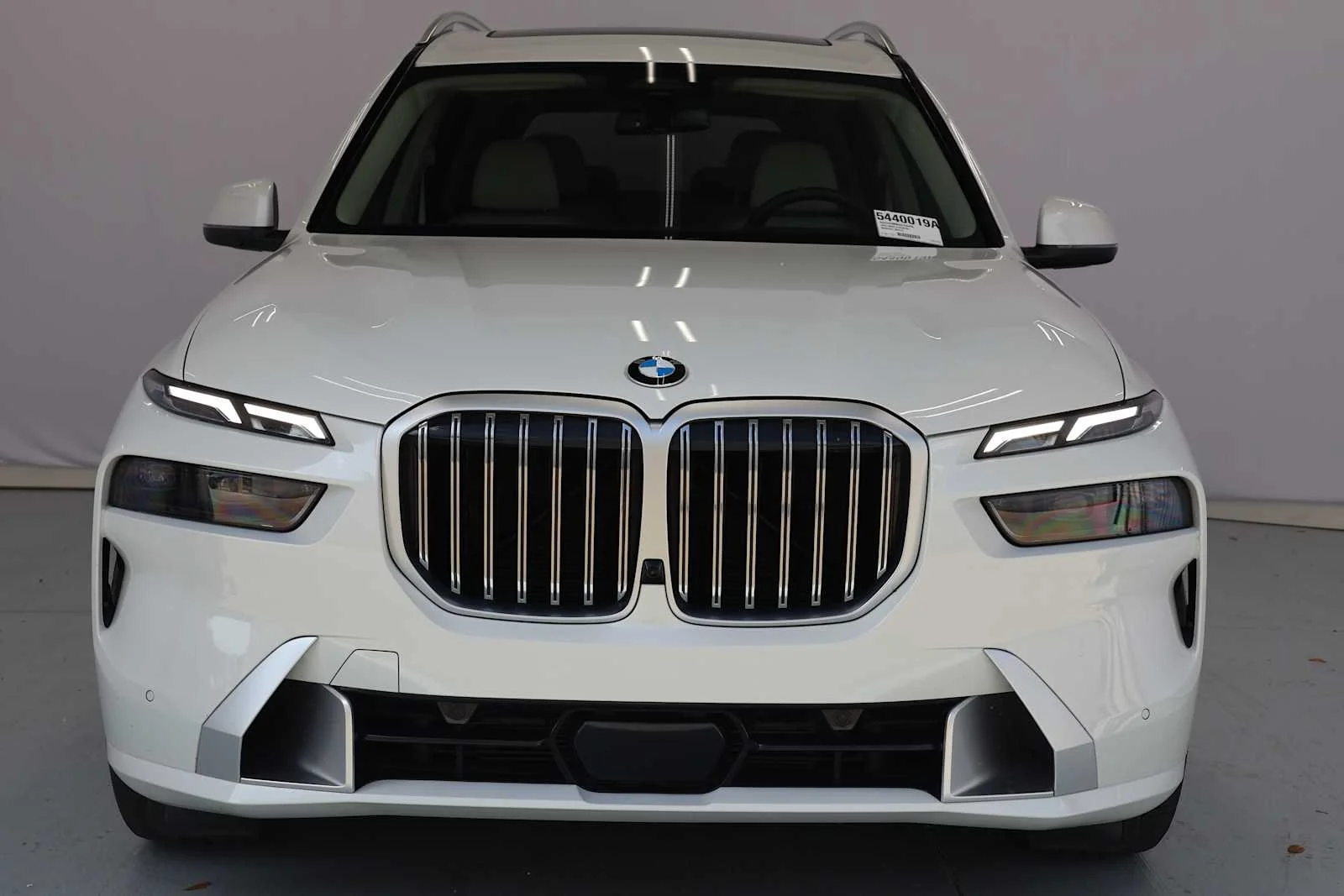 Certified Used 2025 Mineral White Metallic BMW xDrive40i image 2