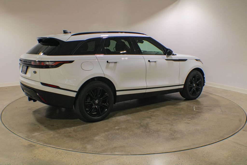 Used 2019 Fuji White Land Rover S image 5