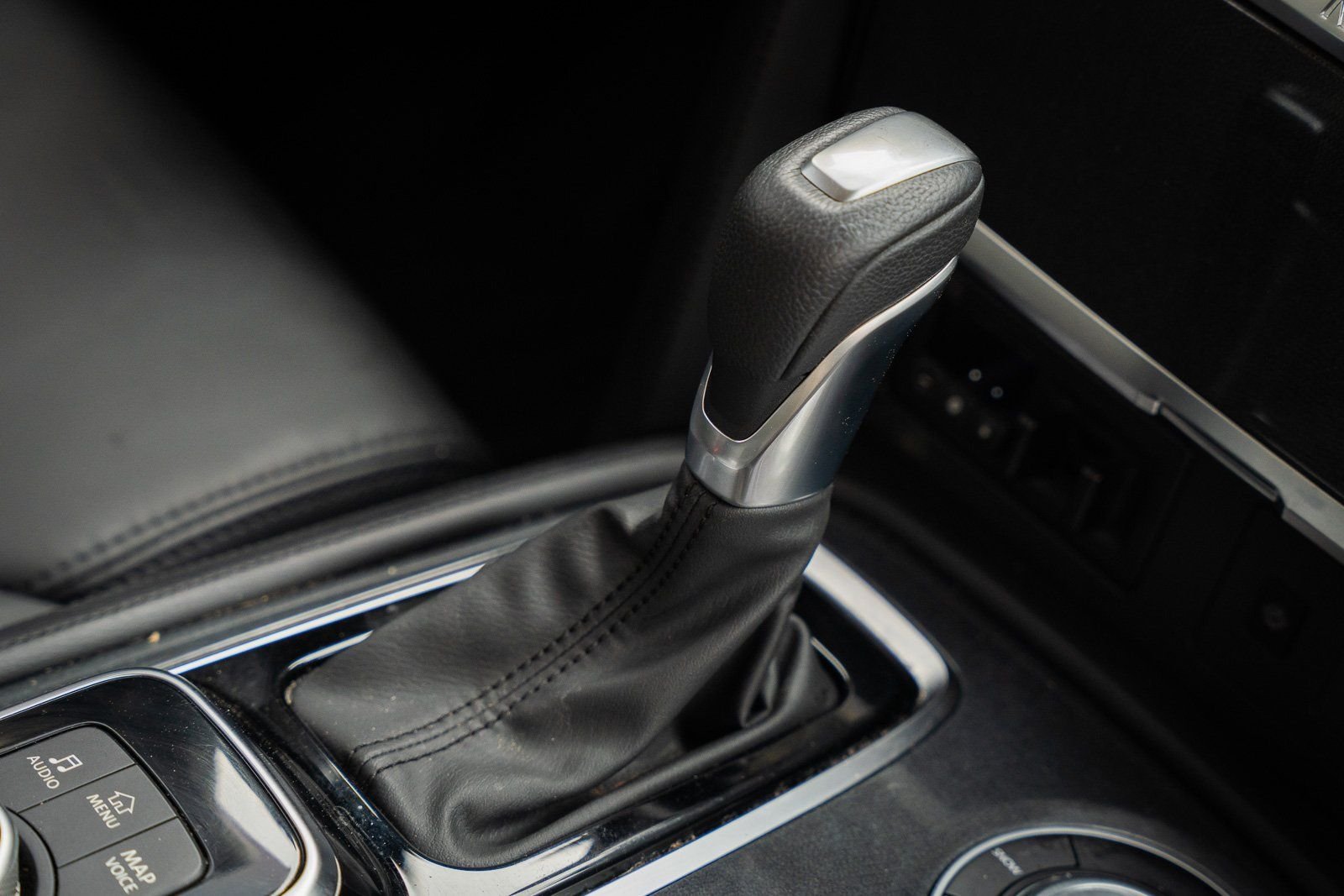 2023 Nissan Armada SV - Photo 33