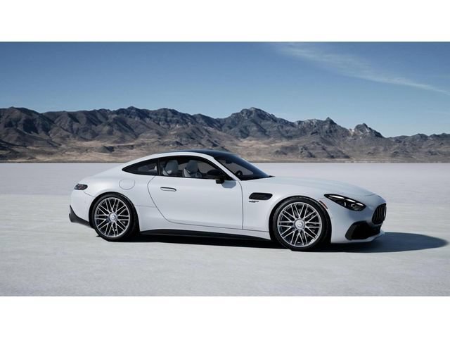 New 2027 MANUFAKTUR Moonlight White Metallic Mercedes-Benz AMG® GT 43 Coupe image 15