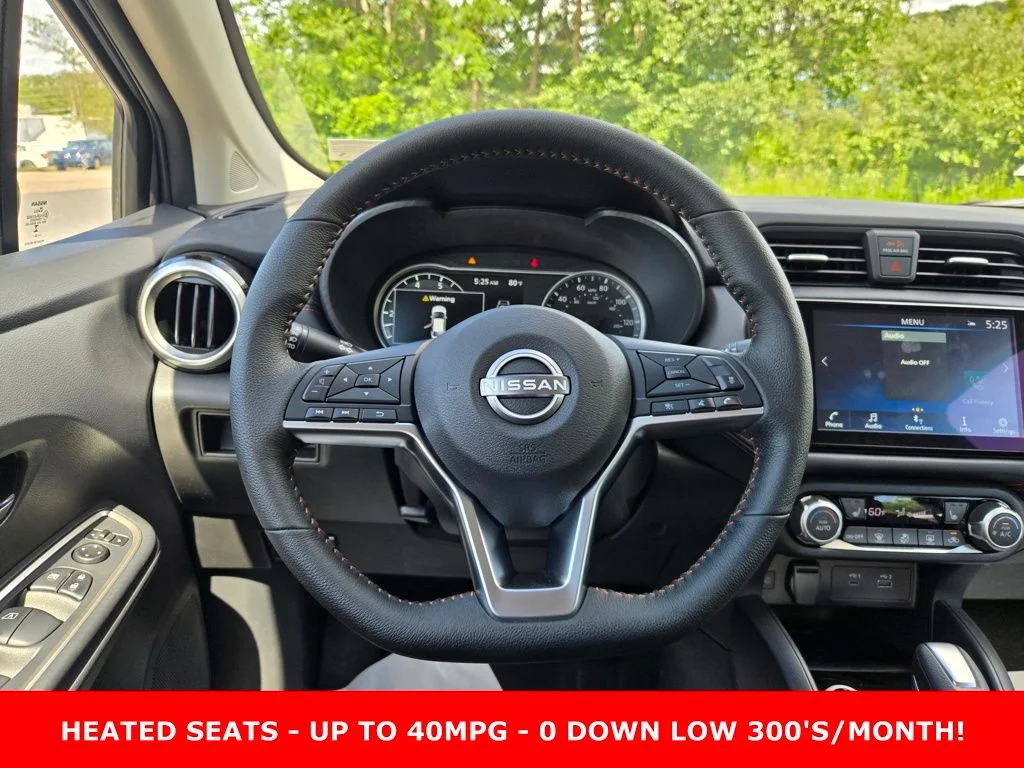 2025 Nissan Versa Sedan SR - Photo 14