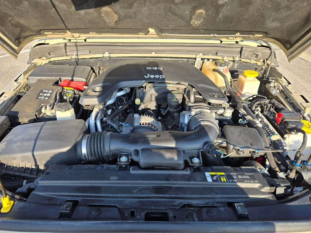 Used 2020 Beige Jeep Overland image 32