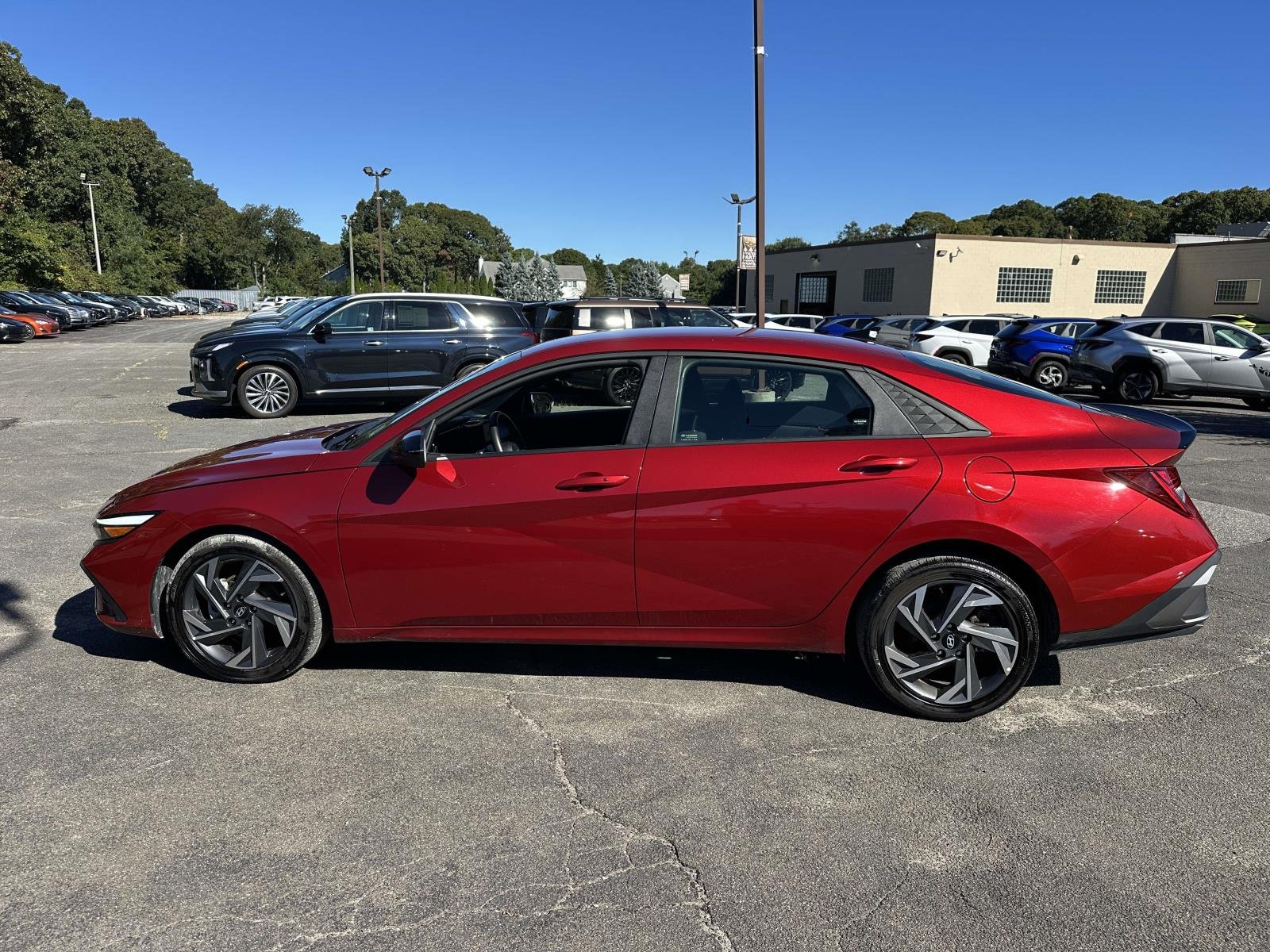 Certified Used 2025 Red Hyundai SEL Sport image 9