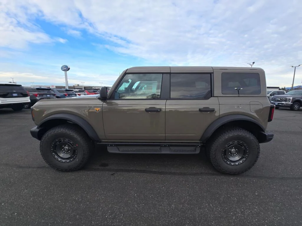 New 2025 Marsh Gray Ford Badlands® image 7
