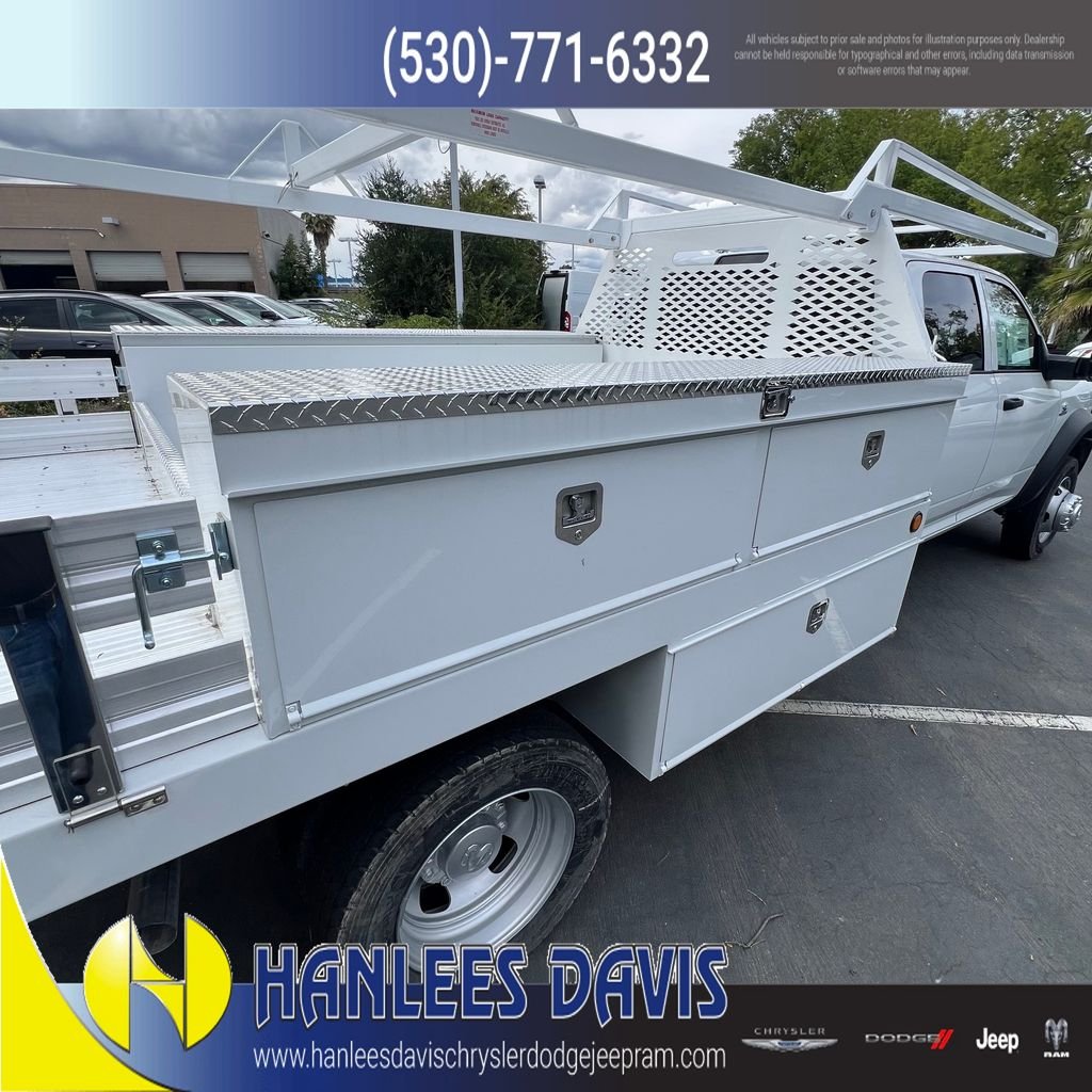 New 2025 Bright White Clearcoat RAM Tradesman image 6