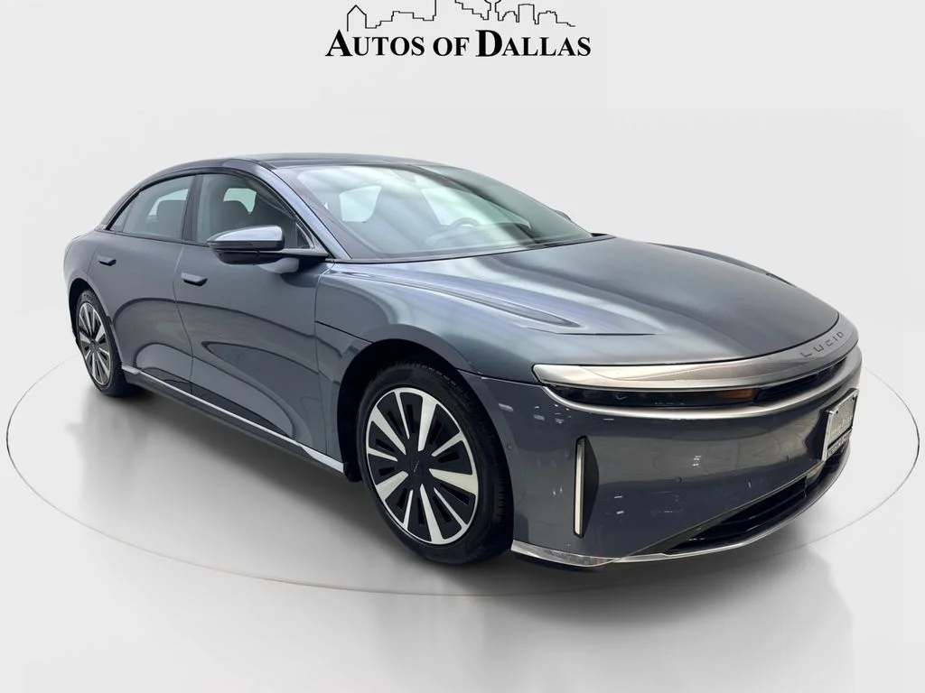 Used 2024 Gray Lucid Touring image 4