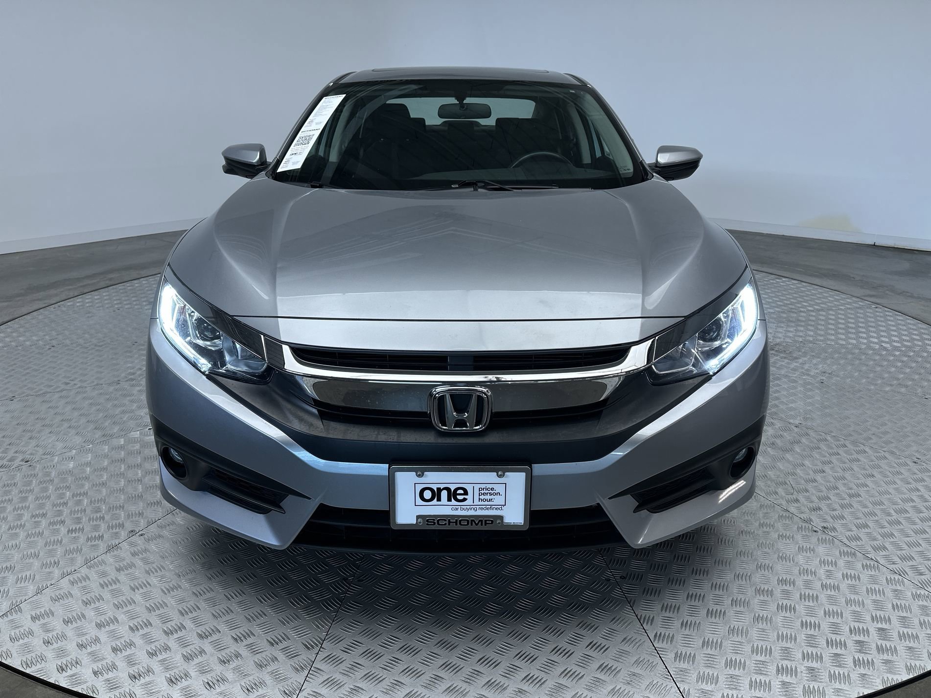 Used 2018 Lunar Silver Metallic Honda EX-T image 28